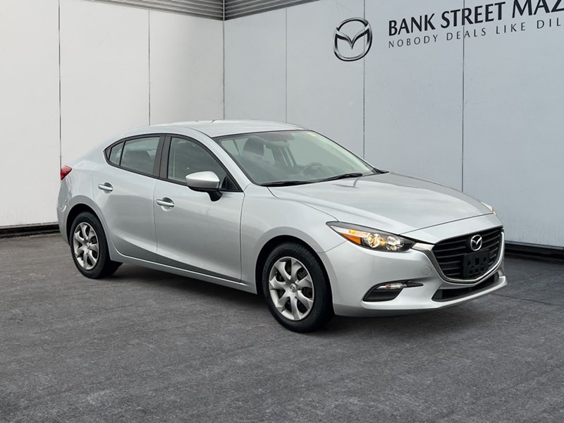 2017  Mazda3 4dr Sdn Auto GX