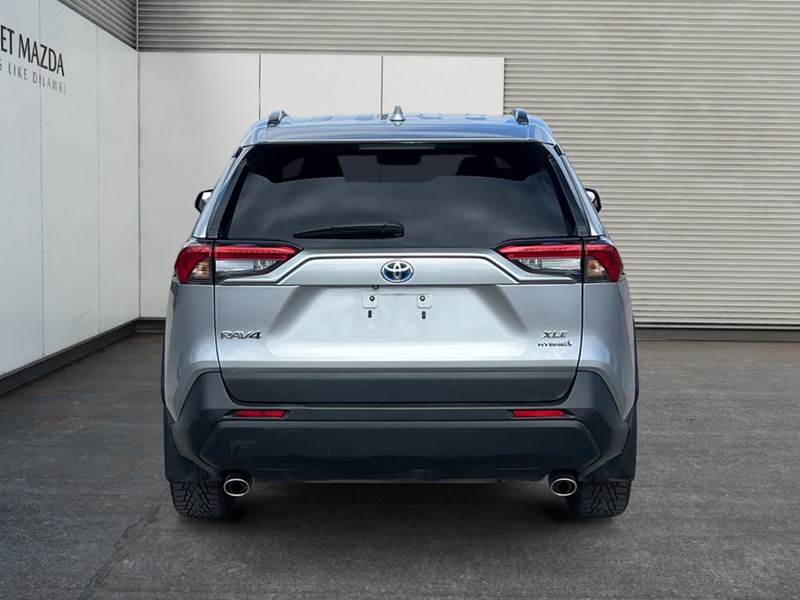 2024 Toyota RAV4 Hybrid Hybrid XLE AWD