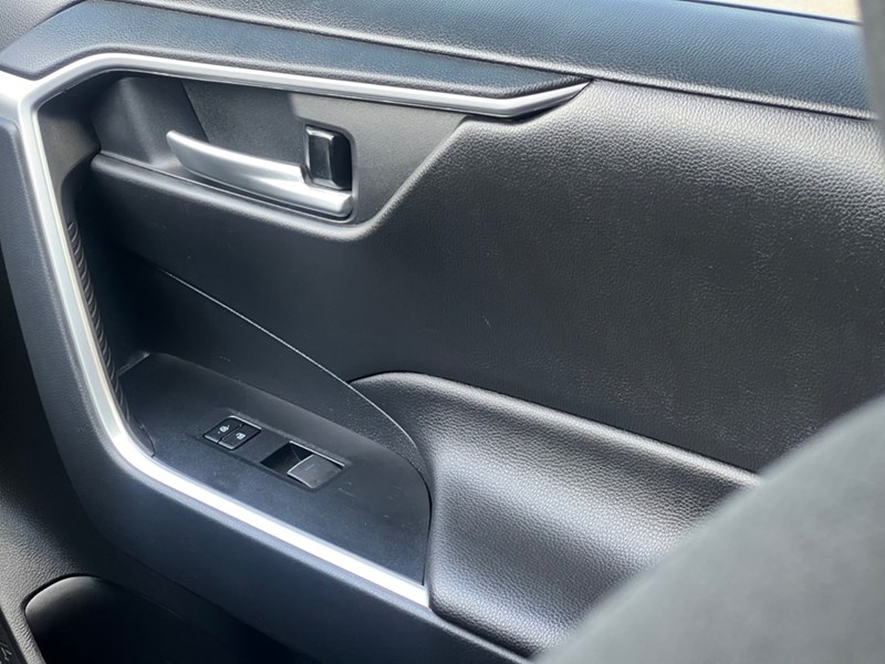 2024 Toyota RAV4 Hybrid Hybrid XLE AWD