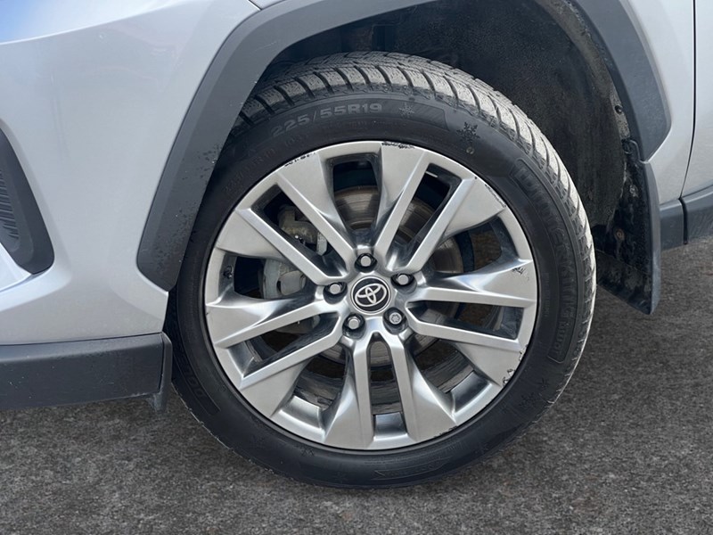 2024 Toyota RAV4 Hybrid Hybrid XLE AWD