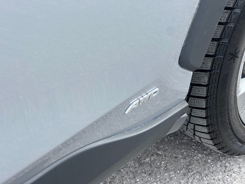 2024 Toyota RAV4 Hybrid Hybrid XLE AWD