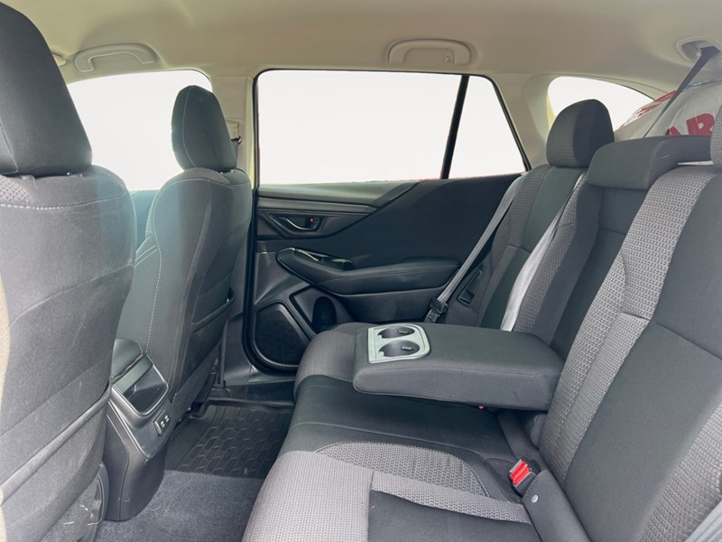 2022 Subaru Outback Convenience CVT