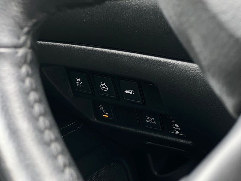 2019 Nissan Pathfinder 4x4 SL Premium