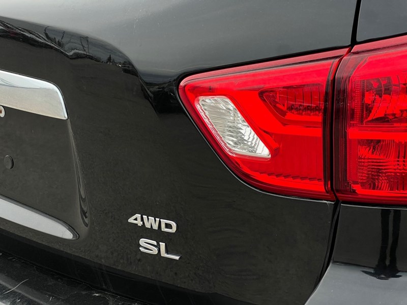 2019 Nissan Pathfinder 4x4 SL Premium