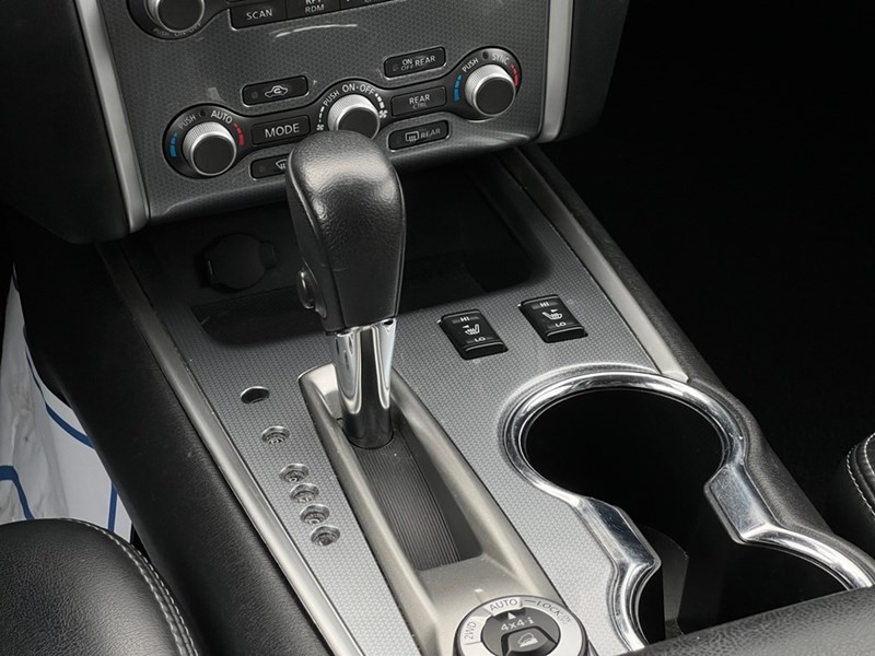 2019 Nissan Pathfinder 4x4 SL Premium