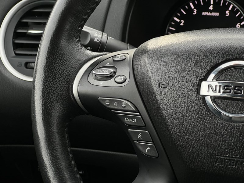 2019 Nissan Pathfinder 4x4 SL Premium