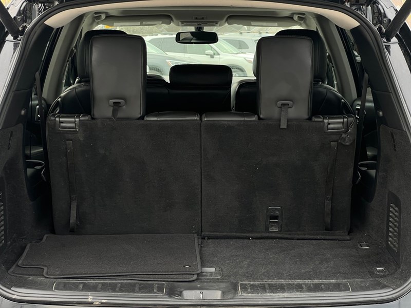 2019 Nissan Pathfinder 4x4 SL Premium