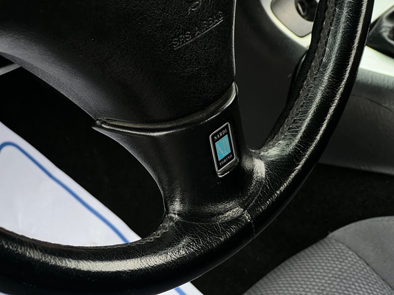 2003 Mazda MX-5 Miata 2dr Conv Manual