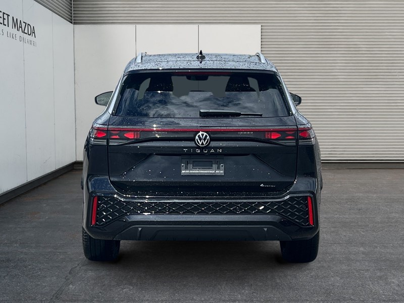 2025 Volkswagen Tiguan Highline R-Line 4MOTION
