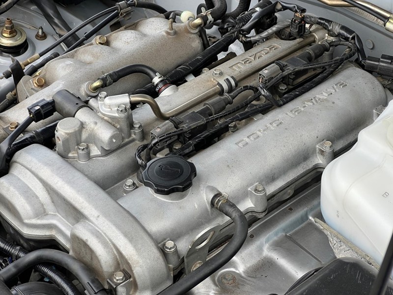 2002 Mazda MX-5 Miata Auto - Inc. 2 Year / 40,000 KM Powertrain Warranty