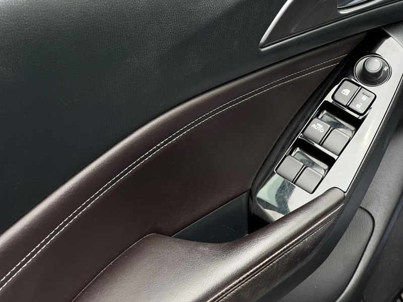 2018  Mazda3 GT Auto