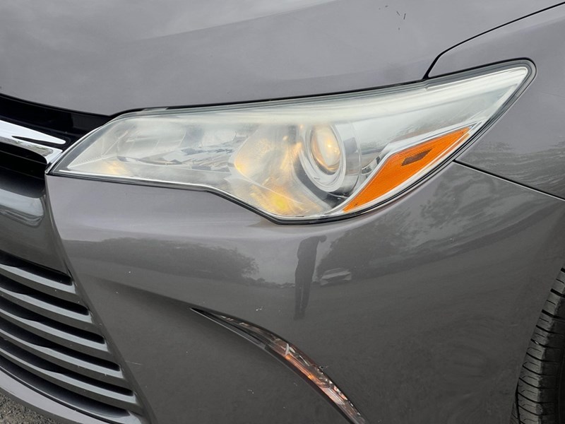 2015 Toyota Camry 4dr Sdn I4 Auto XLE