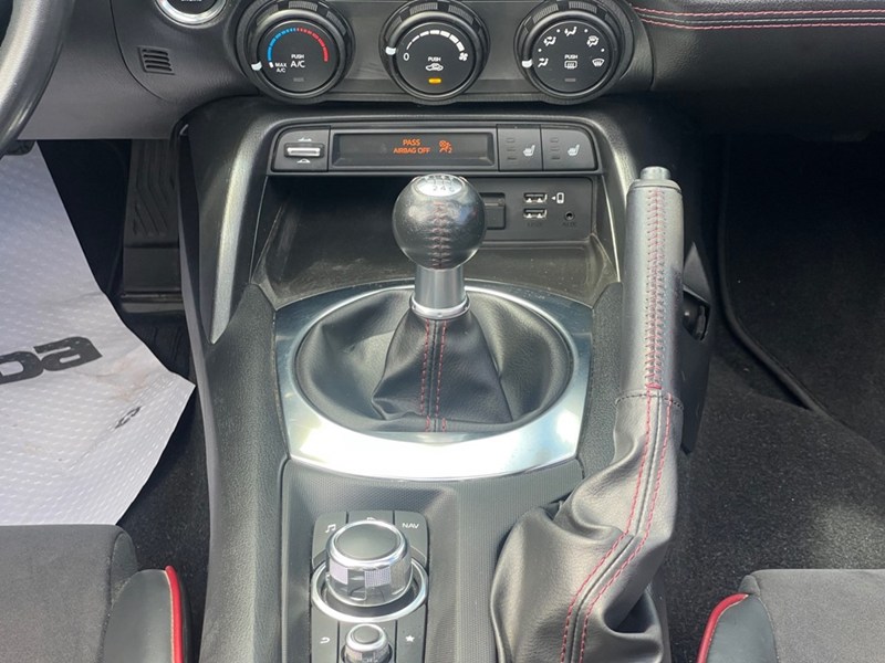 2017 Mazda MX-5 RF 2dr Retractable Fastback Man GS