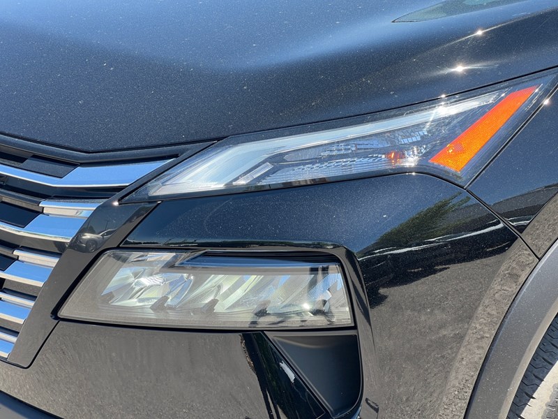 2024 Nissan Rogue AWD SV Moonroof