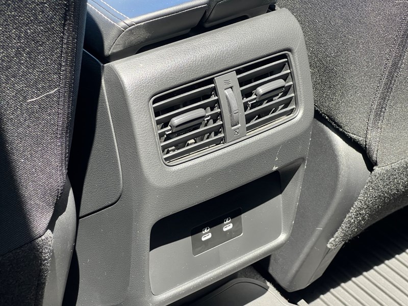 2024 Nissan Rogue AWD SV Moonroof
