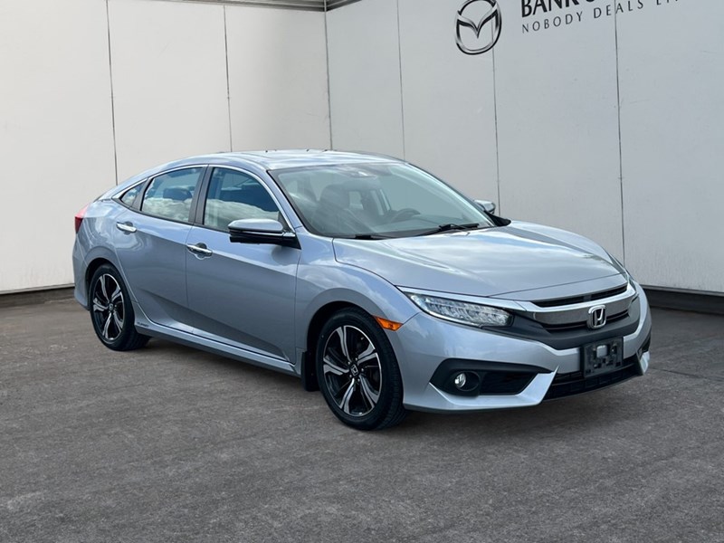 2018 Honda Civic Touring CVT - One owner