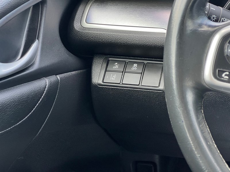 2018 Honda Civic Touring CVT - One owner