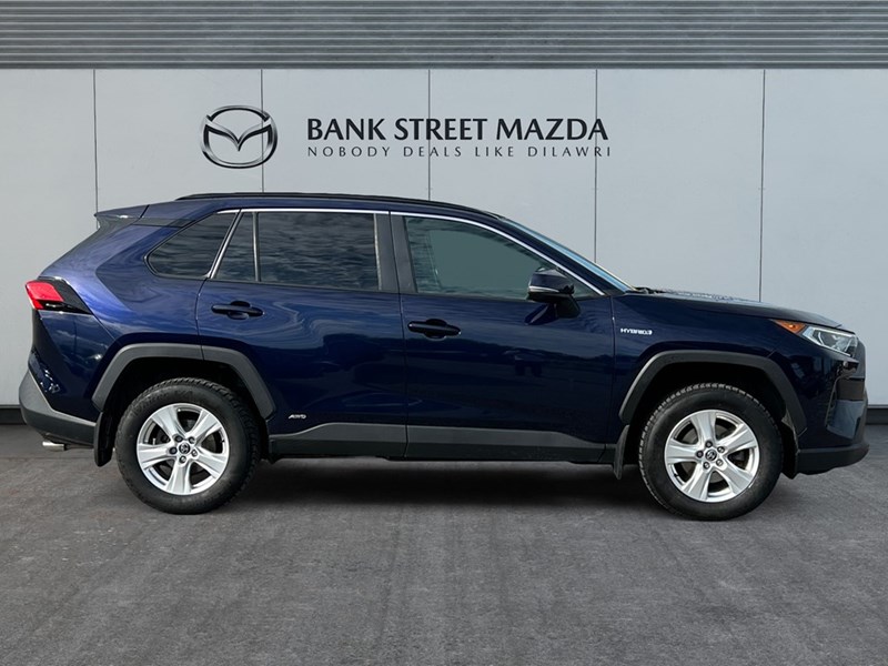 2021 Toyota RAV4 Hybrid Hybrid XLE AWD