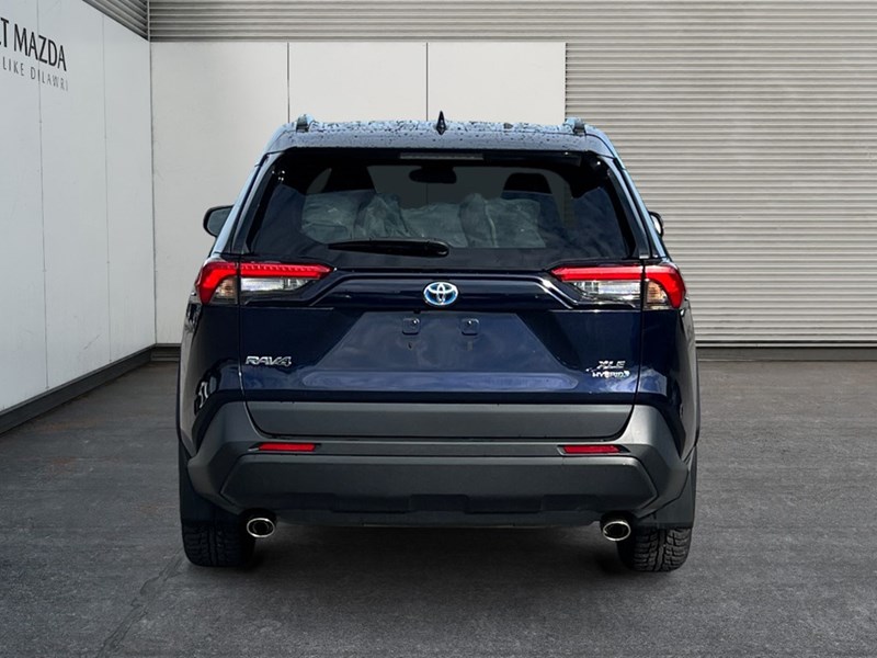 2021 Toyota RAV4 Hybrid Hybrid XLE AWD