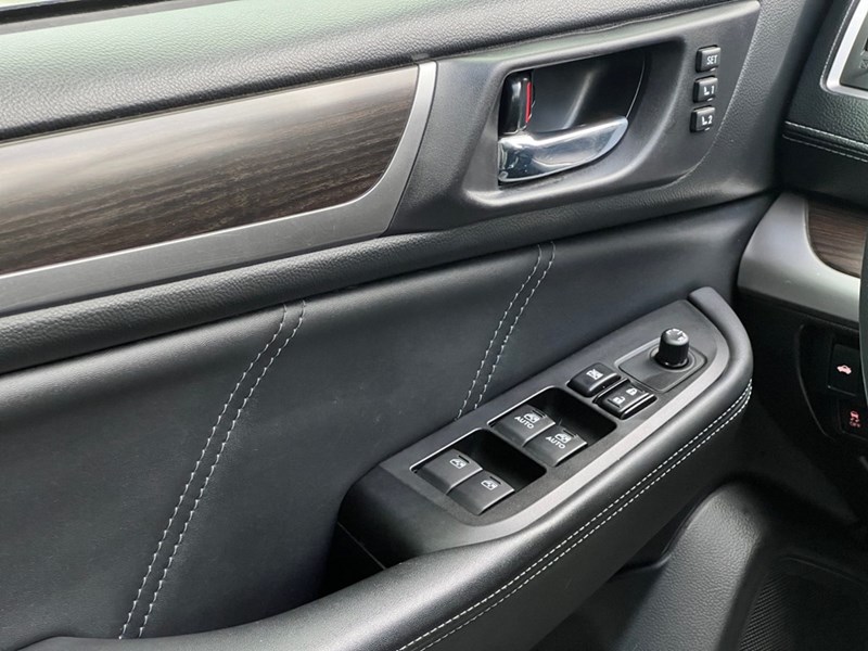 2019 Subaru Legacy 3.6R Limited CVT w/EyeSight Pkg