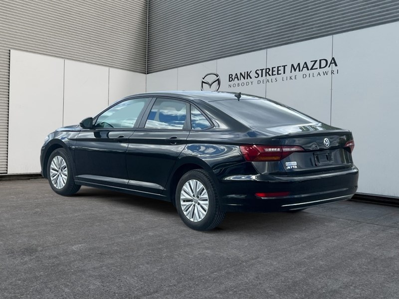 2019 Volkswagen Jetta Comfortline Auto