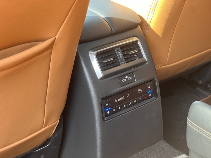 2025 Mazda CX-90 MHEV Signature AWD