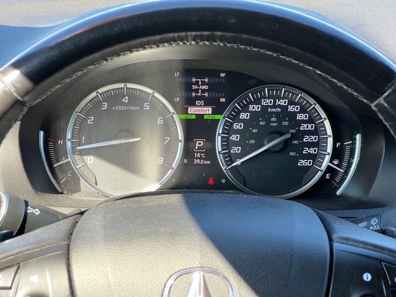 2016 Acura MDX SH-AWD 4dr Nav Pkg