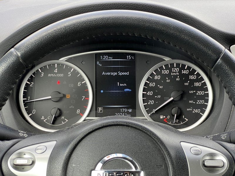 2017 Nissan Sentra 4dr Sdn CVT SV