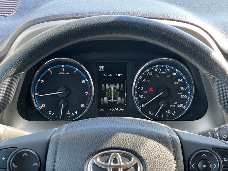 2017 Toyota RAV4 AWD 4dr LE