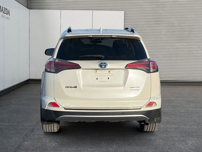 2018 Toyota RAV4 AWD Limited - Clean CarFax