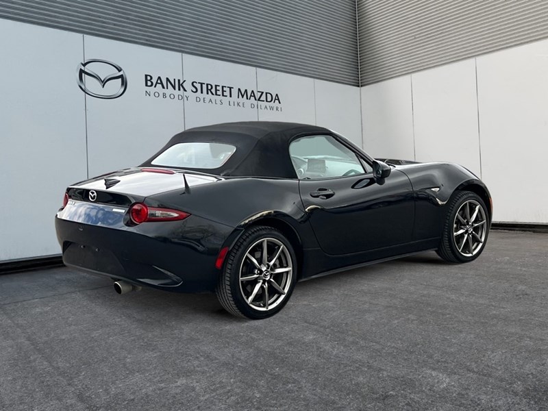 2023 Mazda MX-5 GT Manual