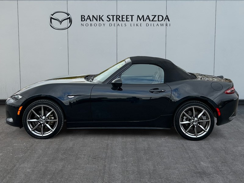 2023 Mazda MX-5 GT Manual