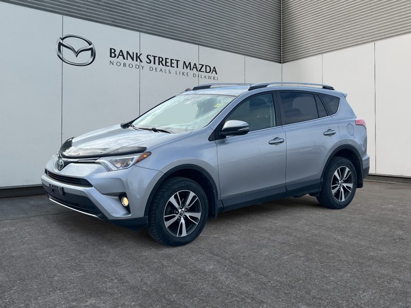 2018 Toyota RAV4 AWD XLE