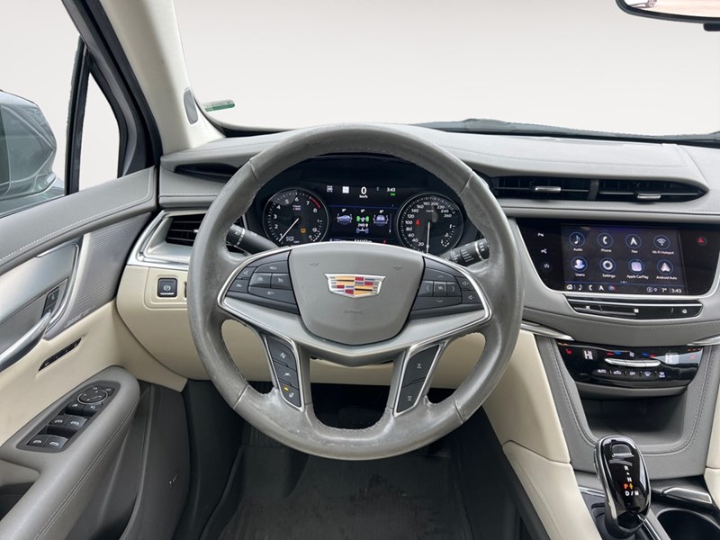 2021 Cadillac XT5 AWD 4dr Premium Luxury