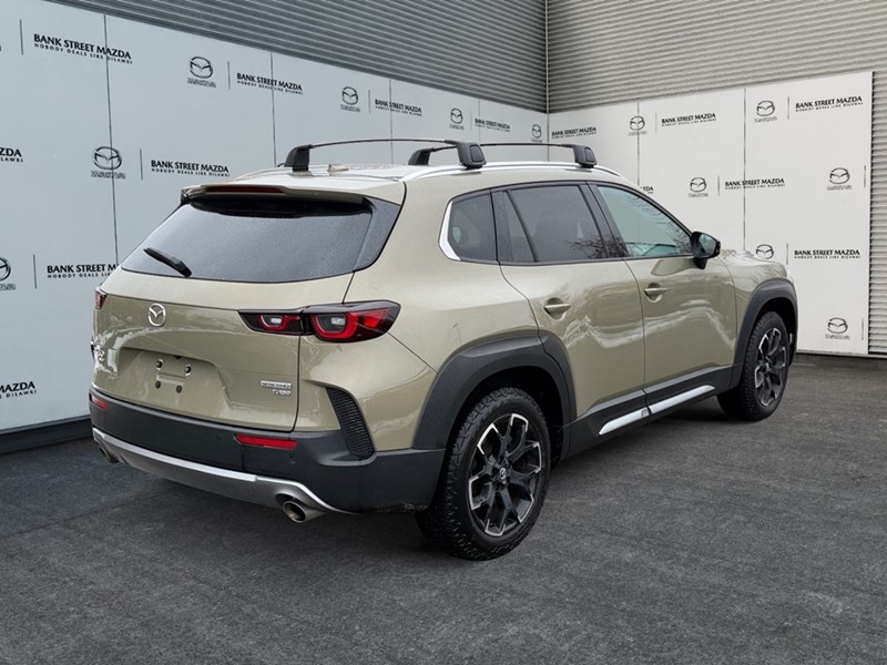 2024 Mazda CX-50 Meridian Edition AWD