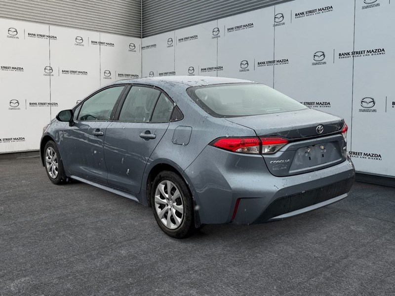 2021 Toyota Corolla LE CVT