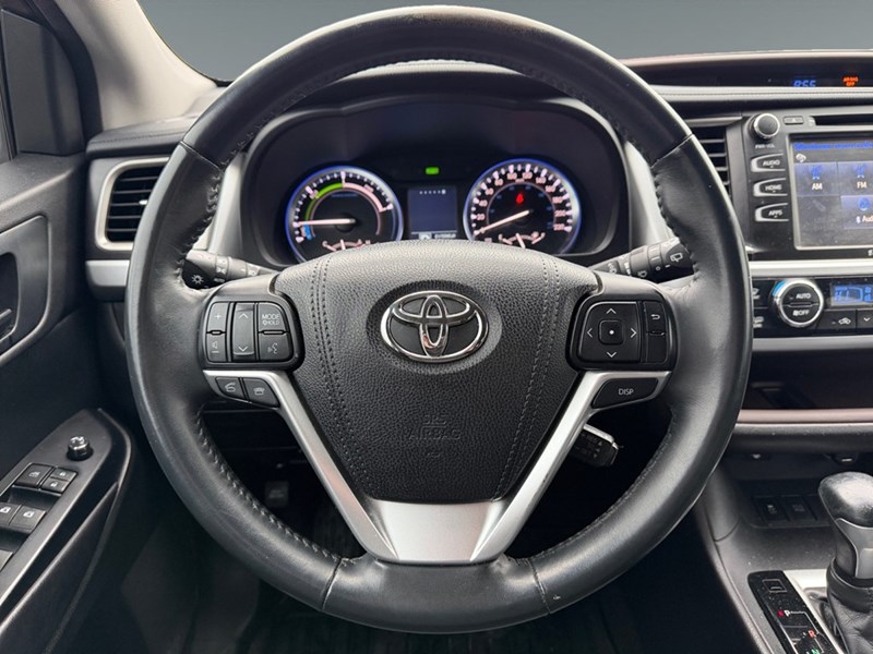 2016 Toyota Highlander Hybrid AWD 4dr LE
