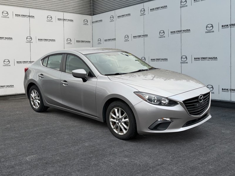 2016  Mazda3 4dr Sdn Auto GS