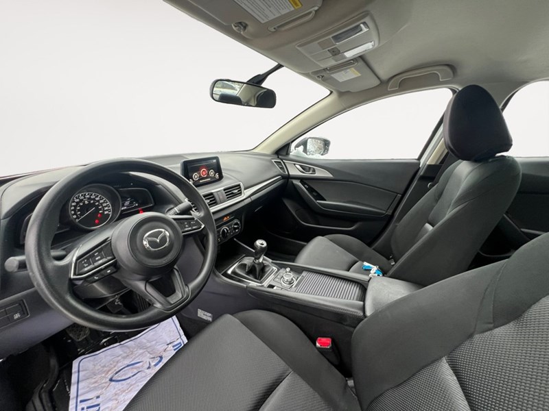 2017  Mazda3 4dr Sdn Man GS