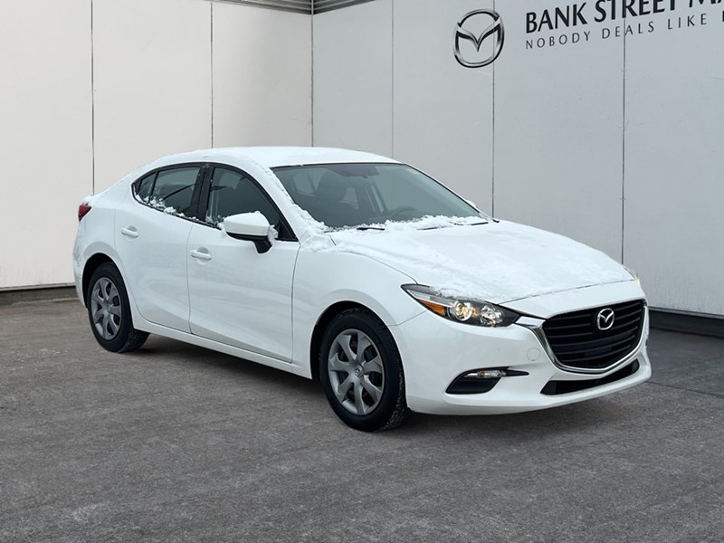 2017  Mazda3 4dr Sdn Auto GX