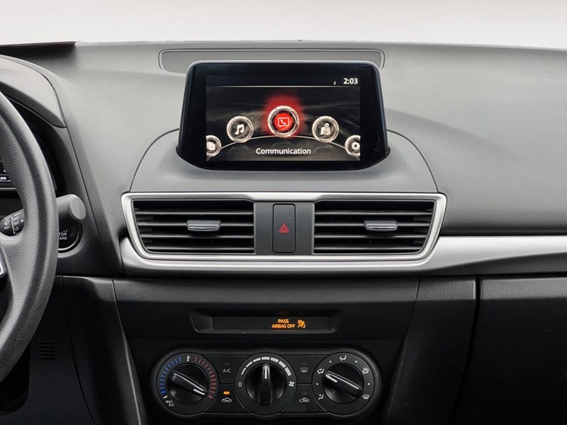 2017  Mazda3 4dr Sdn Auto GX