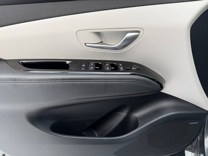 2022 Hyundai Tucson Hybrid Luxury AWD