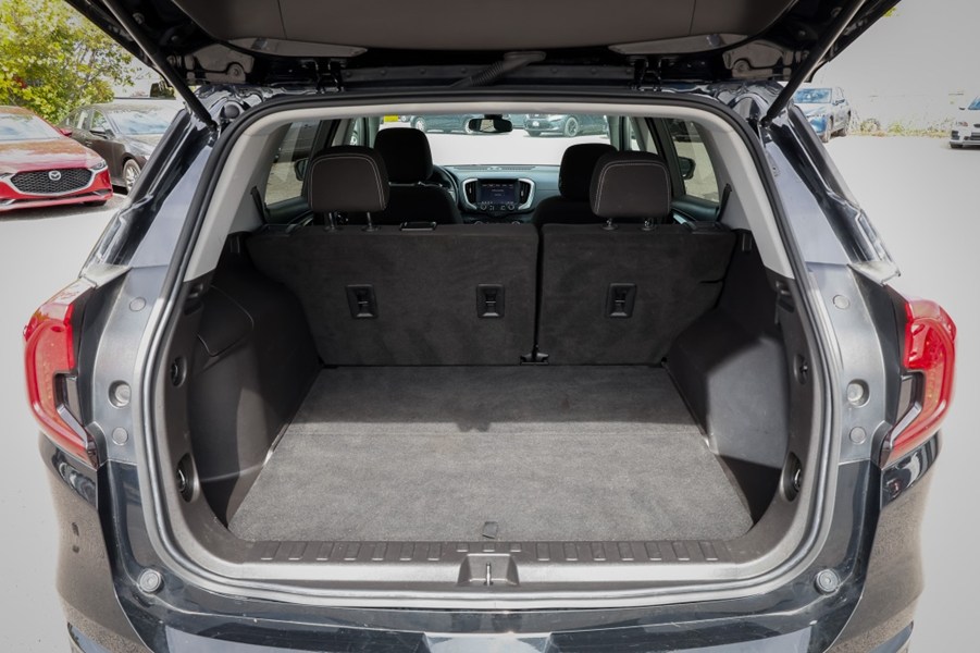 2022 GMC Terrain AWD 4dr SLE