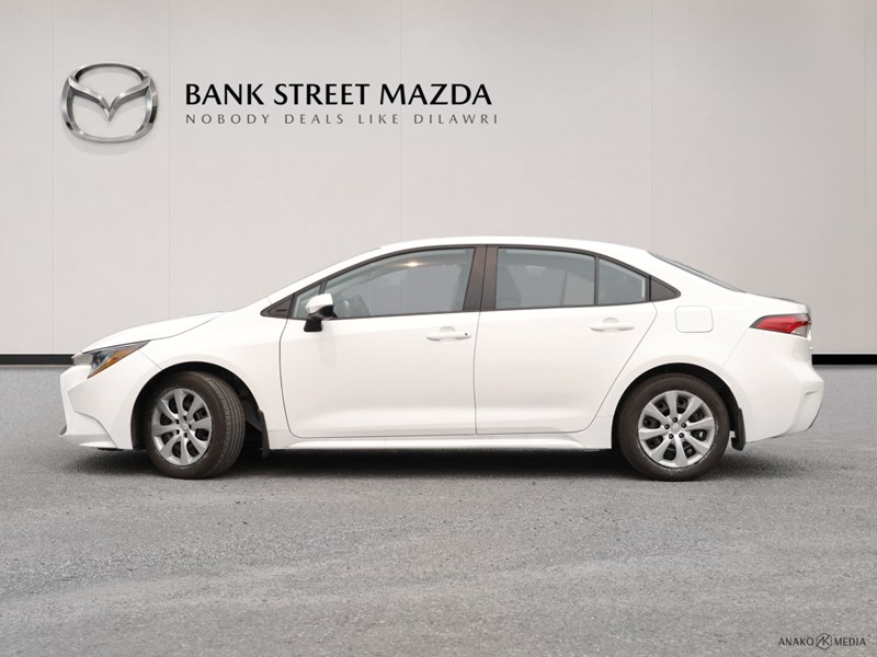 2022 Toyota Corolla LE CVT
