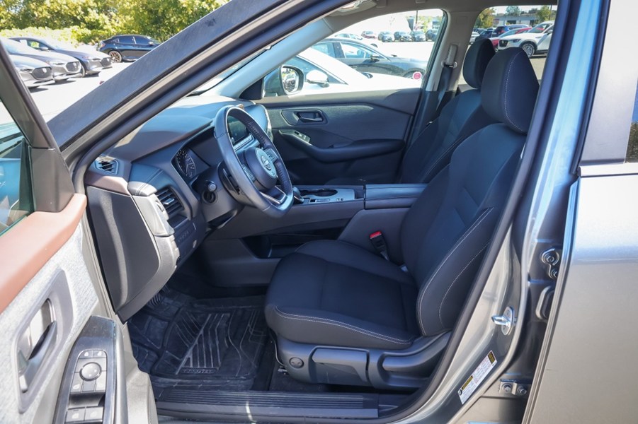 2023 Nissan Rogue FWD S
