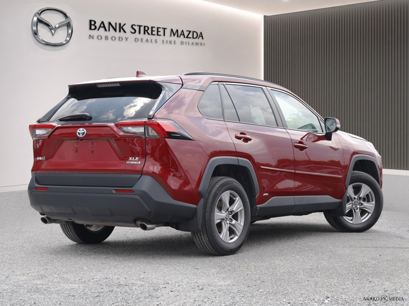 2024 Toyota RAV4 Hybrid Hybrid XLE AWD