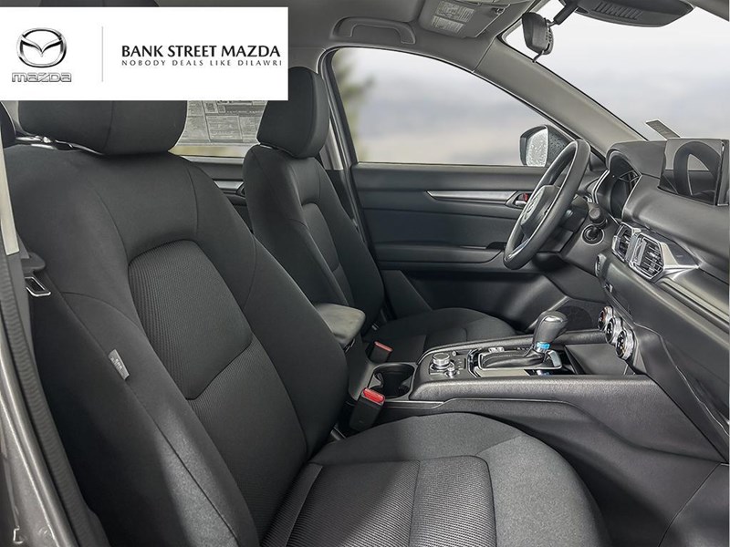 2025 Mazda PRO-XROSS GX AWD