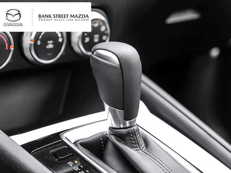 2025 Mazda PRO XCROSS GS AWD