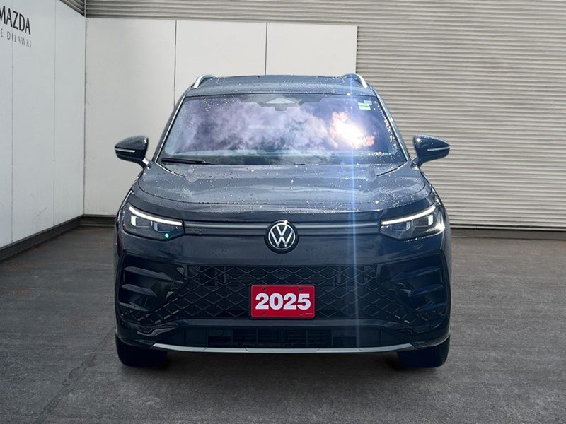 2025 Volkswagen Tiguan Highline R-Line 4MOTION