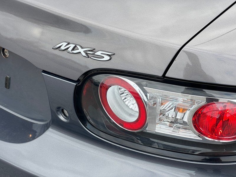 2008 Mazda MX-5 GT Power-Retractable Hard-Top - Inc. 2 Year / 40,000 KM Powertrain Warranty